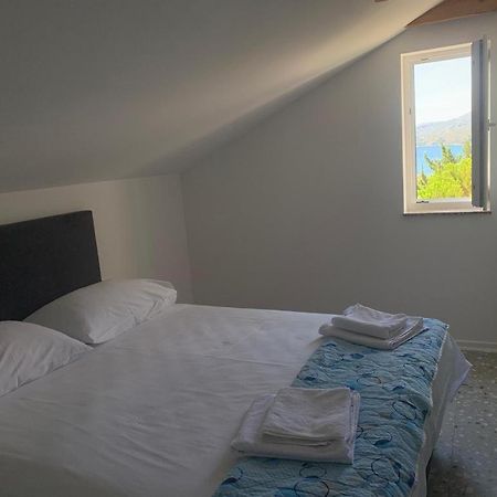 Maria Apartments Starigrad Paklenica Buitenkant foto