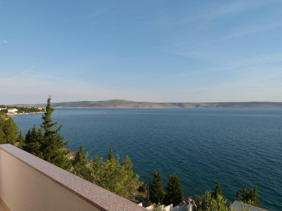 Maria Apartments Starigrad Paklenica Buitenkant foto