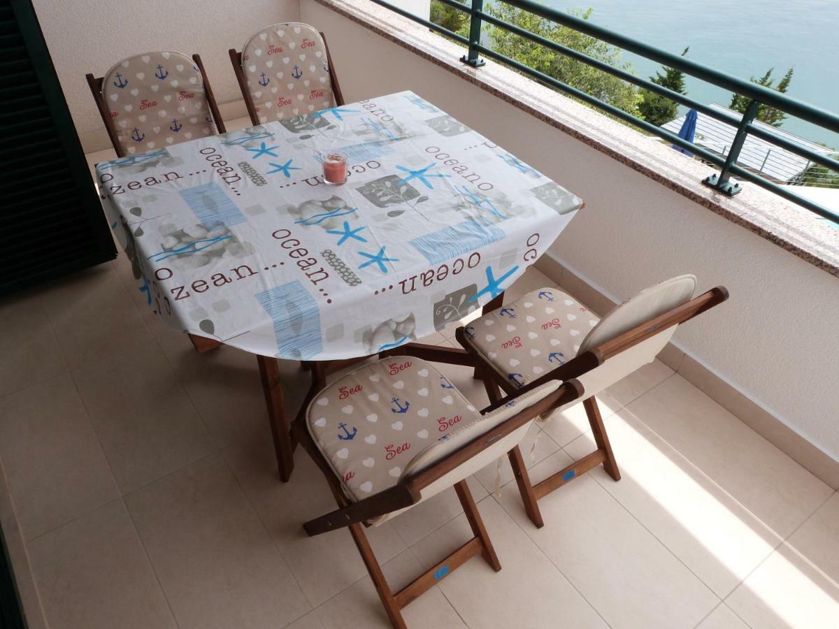 Maria Apartments Starigrad Paklenica Buitenkant foto