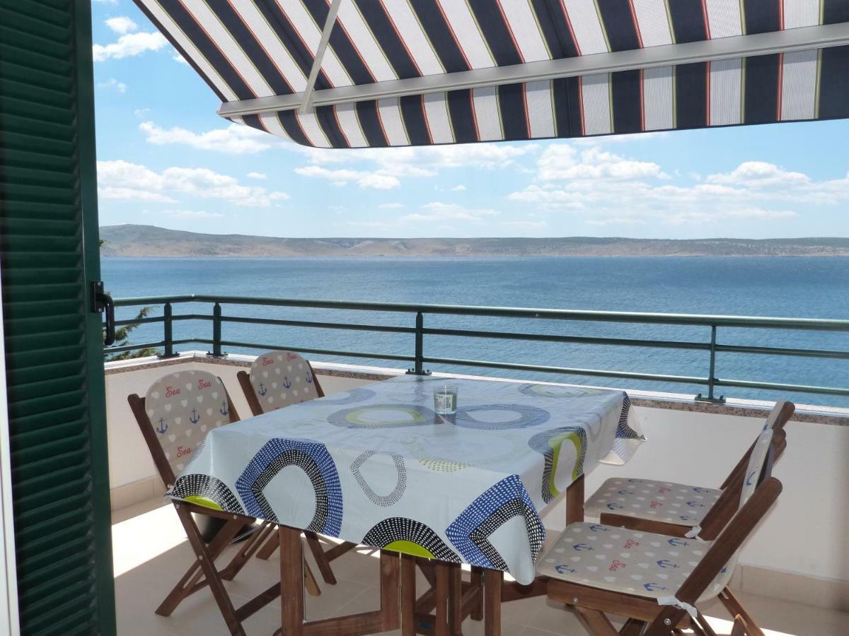 Maria Apartments Starigrad Paklenica Buitenkant foto