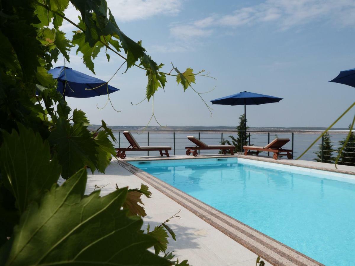 Maria Apartments Starigrad Paklenica Buitenkant foto