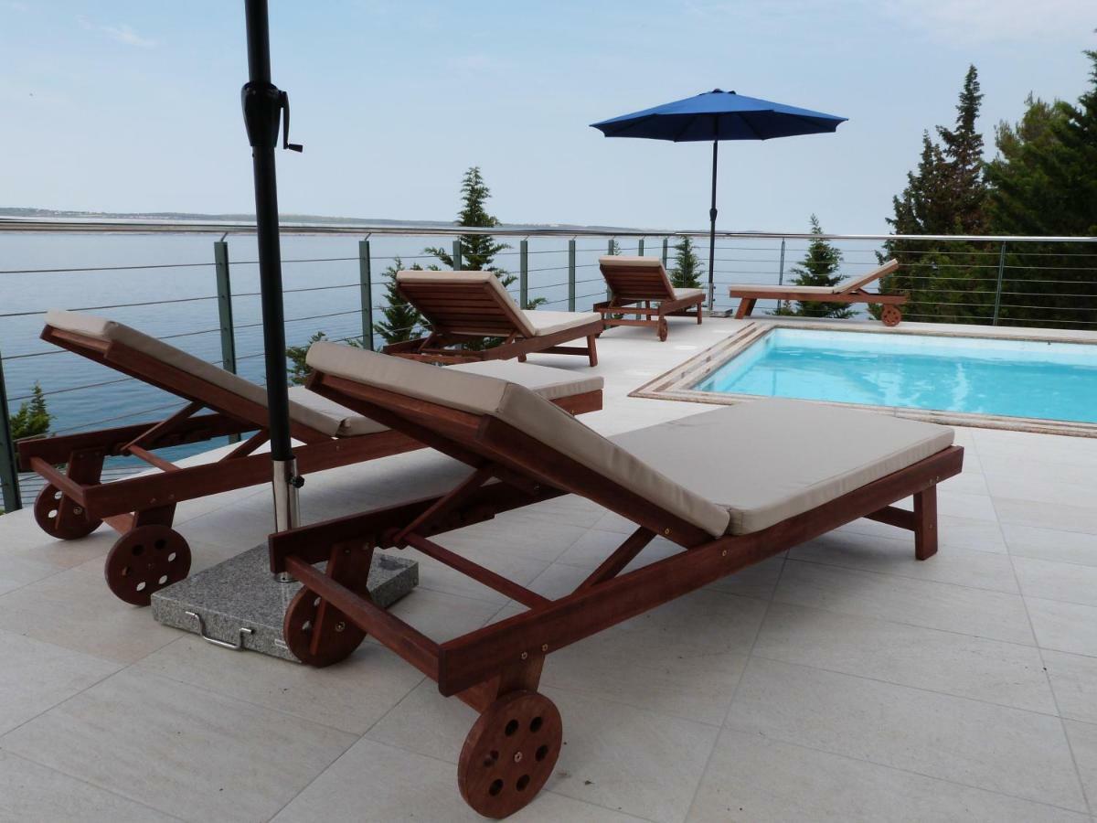 Maria Apartments Starigrad Paklenica Buitenkant foto